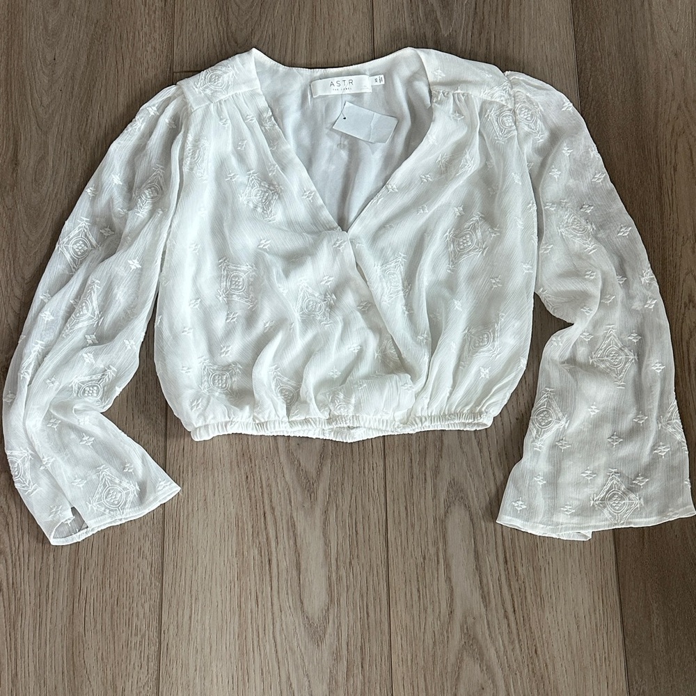 NWT Astr The Label White Blouse
